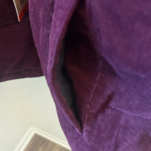 Levi’s Women’s Corduroy Jacket Maroon - Picture 6 of 10